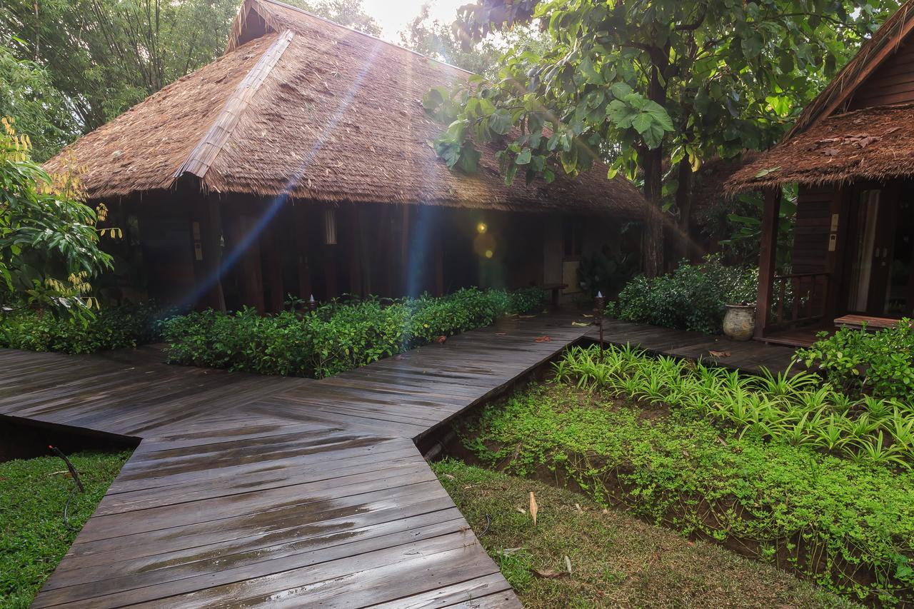 Azalea Village Chiang Dao Exterior photo